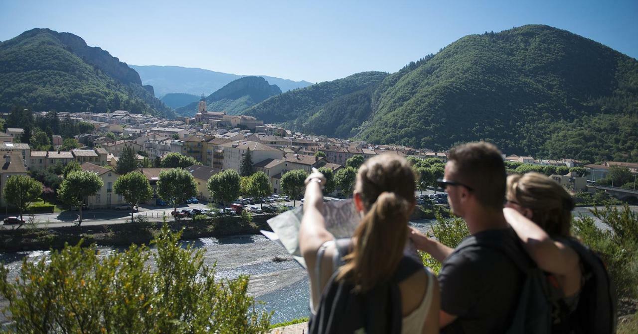 Cirrus Digne-les-Bains Exterior photo
